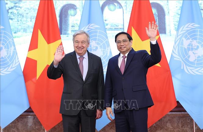 Premierminister Pham Minh Chinh empfängt UN-Generalsekretär Antonio Guterres