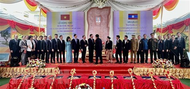 Renovierung der Gedenkstätte von Ho Chi Minh in der laotischen Provinz Savannakhet