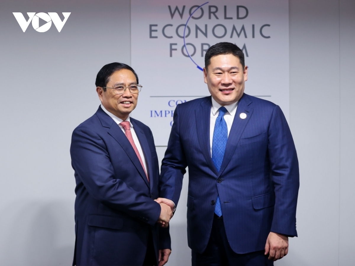 Premierminister Pham Minh Chinh trifft Spitzenpolitiker der Welt bei WEF-Jahrestreffen
