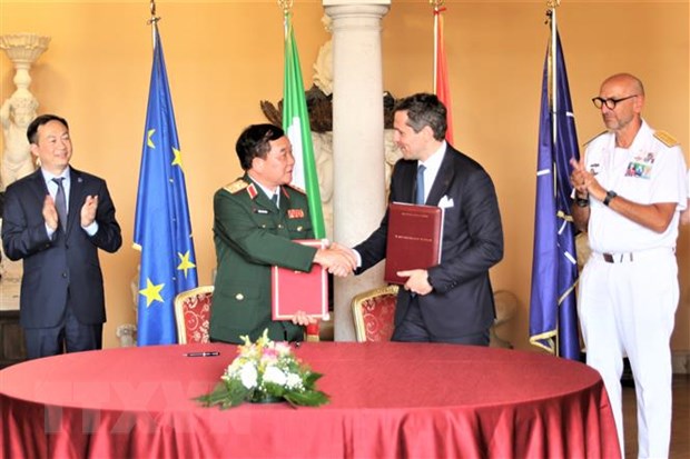 Dialog über Verteidigungspolitik zwischen Vietnam und Italien