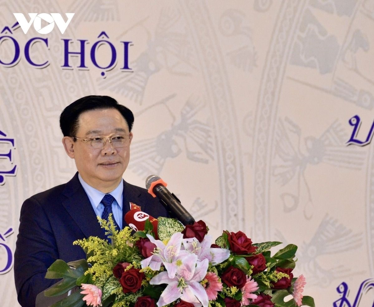 Parlamentspräsident Vuong Dinh Hue nimmt an Eröffnung der Vietnamtown in der Provinz Udon Thani teil