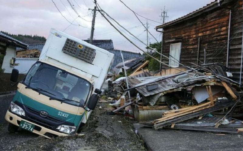 Erdbeben in Japan fordert 92 Todesopfer und 242 Vermisste