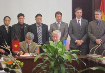 เวียดนามและนาซาลงนามแถลงการว่าด้วยความร่วมมือด้านการบินและัอวกาศฉบับแรก