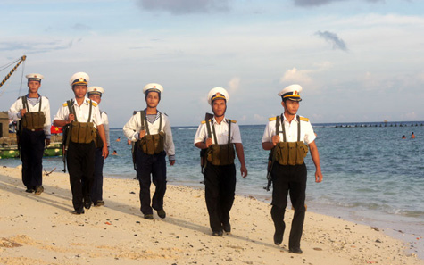 คณะกรรมการบริหาร “กองทุนเพื่อ TruongSa ที่รัก”ทำการประชุมนัดแรก
