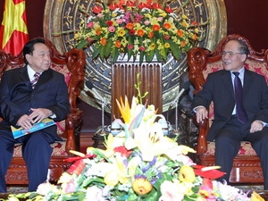 ประธานรัฐสภาเวียดนาม NguyenSinhHung ให้การต้อนรับเลขาธิการสมัชชารัฐสภาอาเซียน