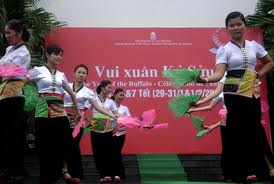 ผู้ร้องเพลงเรียกวสันต์