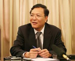 รัฐมนตรีกระทรวงศึกษาและฝึกอบรมเวียดนามสนทนาออนไลน์กับประชาชน