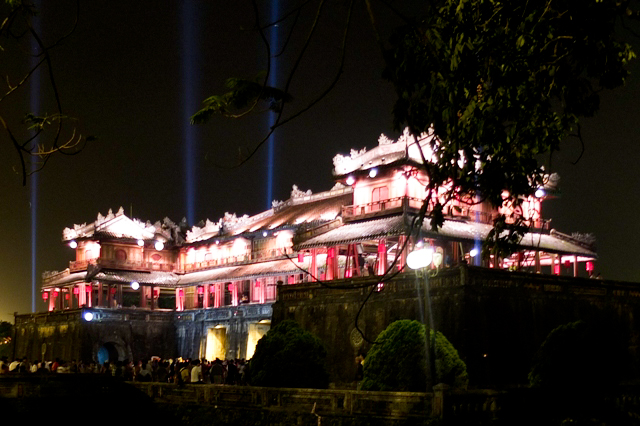 กิจกรรมต่างๆในกรอบงานเฟสทีเวิลเว้ 2012