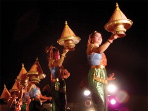 สาส์นอวยพรของประธานแนวร่วมปิตุภูมิส่วนกลางเวียดนามในโอกาสปีใหม่ชลชะนำทะไม