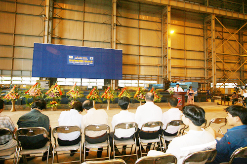 พิธีมอบเรือบรรทุกยางมะตอยที่ทันสมัยและใหญ่ที่สุดในเอเชียตะวันออกเฉียงใต้