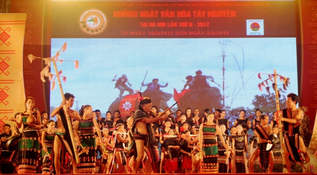 เปิดวันวัฒนธรรม TâyNguyên ในกรุงฮานอย