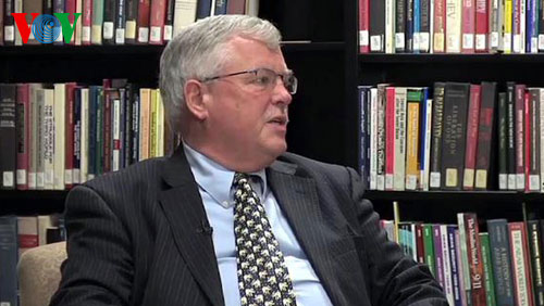 ศาสตราจารย์ Carl Thayer ชื่นชมบทปราศรัยของนายกรัฐมนตรีเวียดนาม