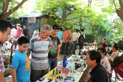 ตลาดนัดของเก่าคือสถานที่ย้อนอดีตแห่งความทรงจำ