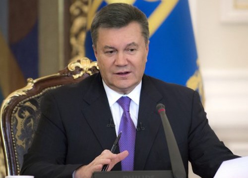 ประธานาธิบดียูเครนตำหนิการชุมนุมประท้วงคือการกระทำที่รุนแรง