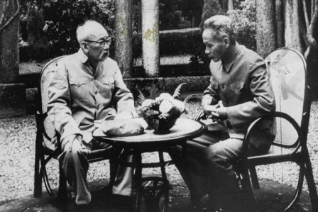 ประธานโฮจิมินห์เป็นนามของวีรบุรุษผู้ยิ่งใหญ่ของเวียตนามในศตรรษที่ 20