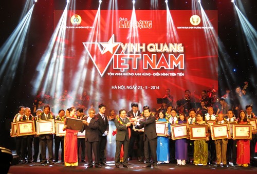 รายการ “ความรุ่งโรจน์เวียดนาม” ปี 2014: สดุดีตัวอย่างดีเด่น