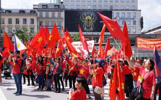 ชาวเวียดนามที่อาศัยในเยอรมนีประท้วงจีนต่อไป