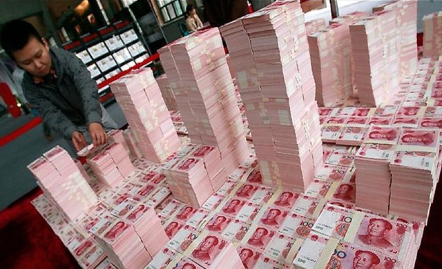 จีนปรับลดเงินหยวนวันที่ 3 ติดต่อกัน