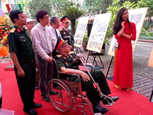 เปิดงานนิทรรศการ “วันงานรวมประเทศเป็นเอกภาพ”