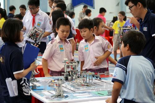การแข่งขัน Robothon 2018 มีส่วนร่วมพัฒนาความคิดทางวิทยาศาสตร์และความสามารถในการเขียนโปรแกรมของนักเรียน