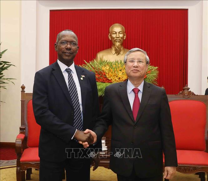 ซูดานมีความประสงค์ที่จะผลักดันสัมพันธไมตรีและความร่วมมือที่ดีงามกับเวียดนาม