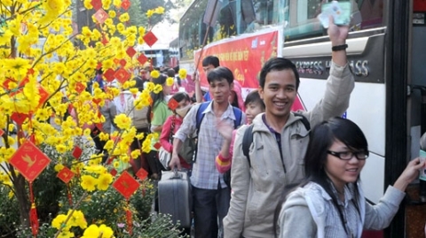 สหภาพแรงงานทุกระดับดูแลตรุษเต๊ตให้แก่แรงงาน