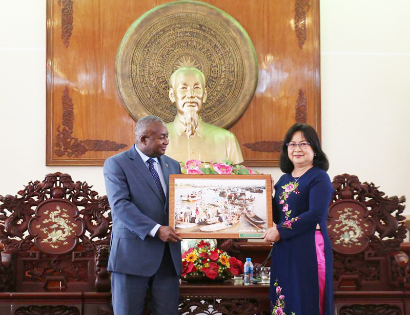 เกิ่นเทอผลักดันความสัมพันธ์ร่วมมือกับสาธารณรัฐโมซัมบิก