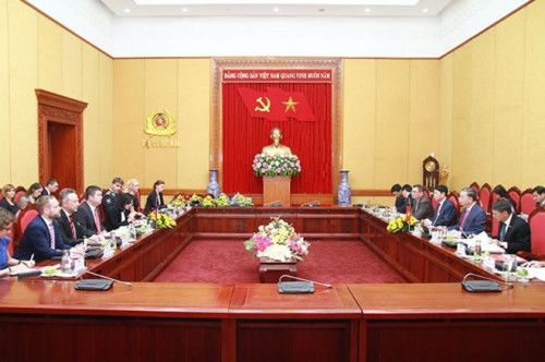 เวียดนามและสาธารณรัฐเช็กผลักดันความร่วมมือในหลายด้าน