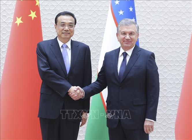 จีนและอุซเบกิสถานผลักดันความร่วมมือในหลายด้าน
