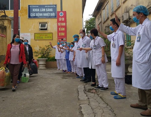 เวียดนามไม่พบผู้ติดเชื้อโรคโควิด-19 รายใหม่แต่ผู้ป่วยที่ได้รับการรักษาจนหายดี 5 รายมีผลตรวจไวรัสกลับไปเป็นบวกอีกครั้ง
