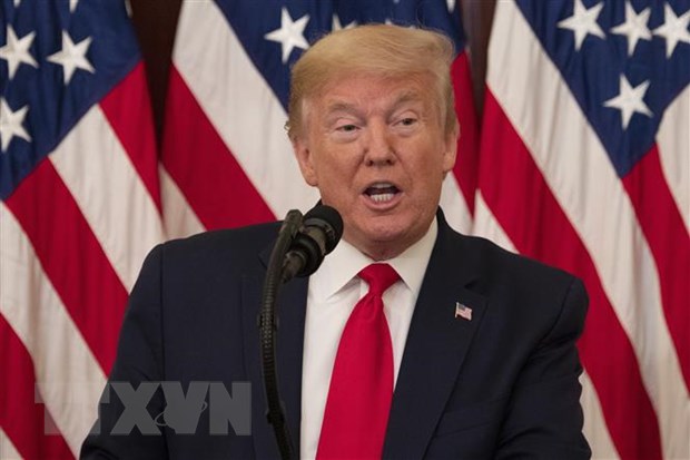 ประธานาธิบดีสหรัฐ โดนัลด์ ทรัมป์ เริ่มการรณรงค์หาเสียงเลือกตั้งโดยชูประเด็นเกี่ยวกับความเชื่อมั่นในการเอาชนะโรคโควิด-19