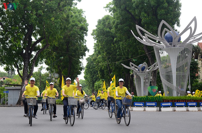 เยาวชนกับงานด้านการอนุรักษ์ธรรมชาติและความหลากหลายทางชีวภาพ