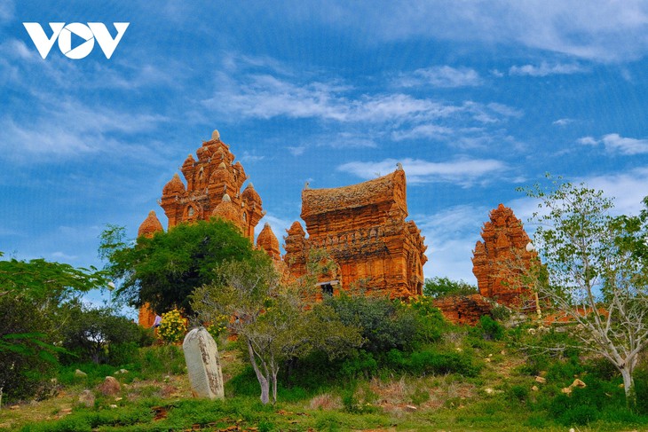 มาเยือน ฟานราง-ทาปจ่าม ไม่ควรพลาดเยือนสถานที่ท่องเที่ยว 2 แห่งนี้