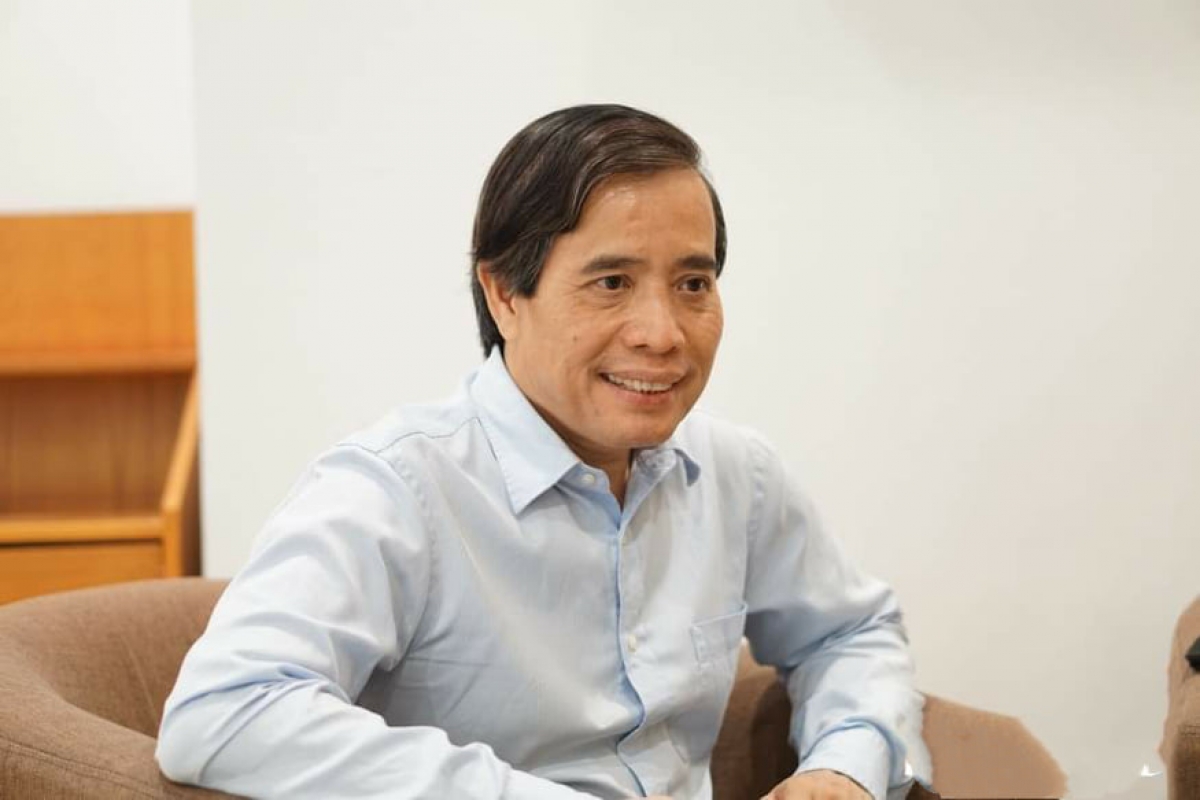 บทสัมภาษณ์รองศาสตราจารย์ ดร. หวูหมิงห์เคือง อาจารย์อาวุโสของสถาบันนโยบายแห่งรัฐ ลี กวน ยู ของมหาวิทยาลัยแห่งชาติสิงคโปร์