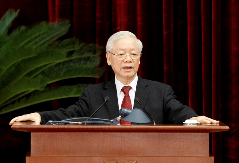 เปิดการประชุมคณะกรรมการกลางพรรคครั้งที่ 4 สมัยที่ 13