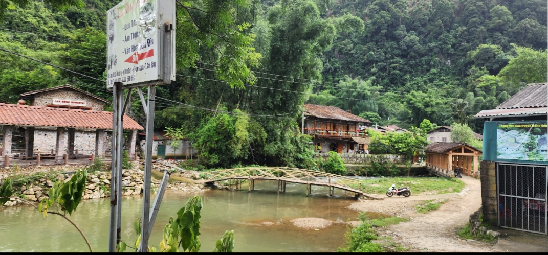 หมู่บ้านท่องเที่ยวชุมชนขวยกี จังหวัดกาวบั่ง