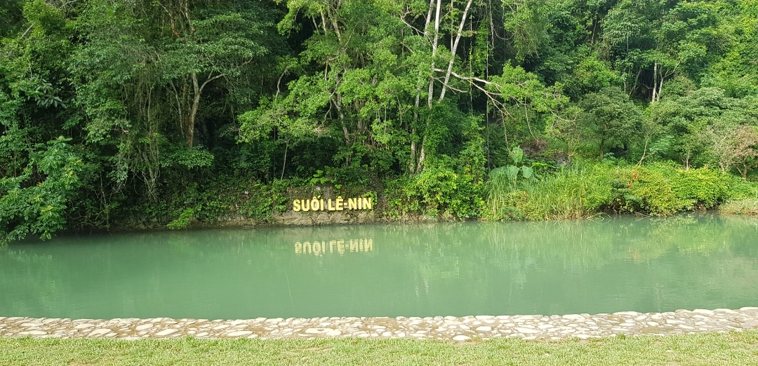 อำเภอห่ากว๋าง จังหวัดกาวบั่งพยายามหลุดพ้นจากความยากจนภายในปี 2025