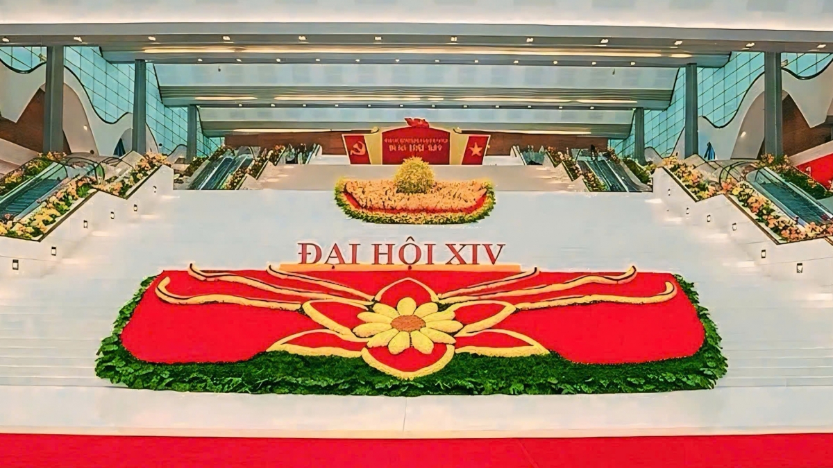 ขอแสดงความยินดีกับชาวเวียดที่ได้พัฒนาประเทศได้เจริญเติบโตก้าวหน้าอย่างรวดเร็ว