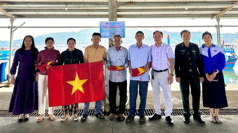 เปิดตัวโครงการเยาวชน “ป้ายคิวอาร์โค้ดสำหรับการเผยแพร่ข้อกำหนดเกี่ยวกับการป้องกันและต่อต้านการทำประมง IUU”