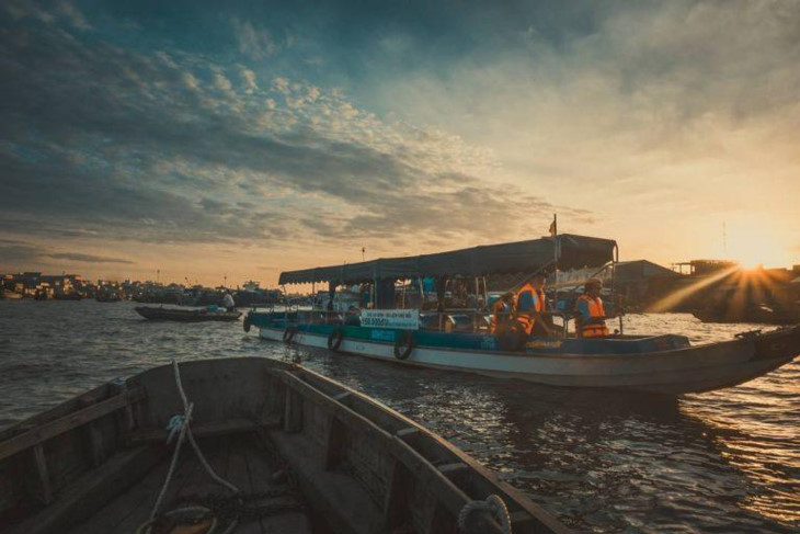 4월30일 및 5월1일 연휴일 관광객 대거 유치