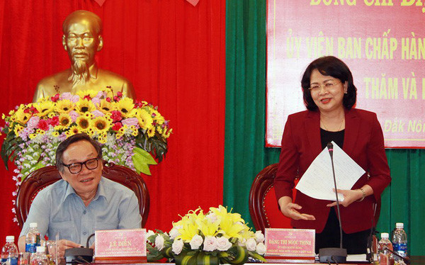 Dang Thi Ngoc Thinh국가부주석, Dak Nong 에서 업무 회의