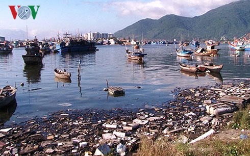 전국 “플라스틱 폐기물 방지” 캠페인