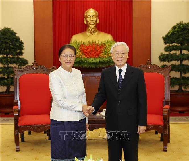 응우옌 푸 쫑 (Nguyễn Phú Trọng) 서기장-국가주석, 라오스 파니 야토트 (Pany Yathotou) 국회의장 접견