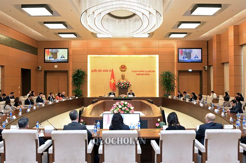 풍 꾸옥 히엔 (Phùng Quốc Hiển) 국회부의장, 미국-아세안 경영위원회 대표단 접견