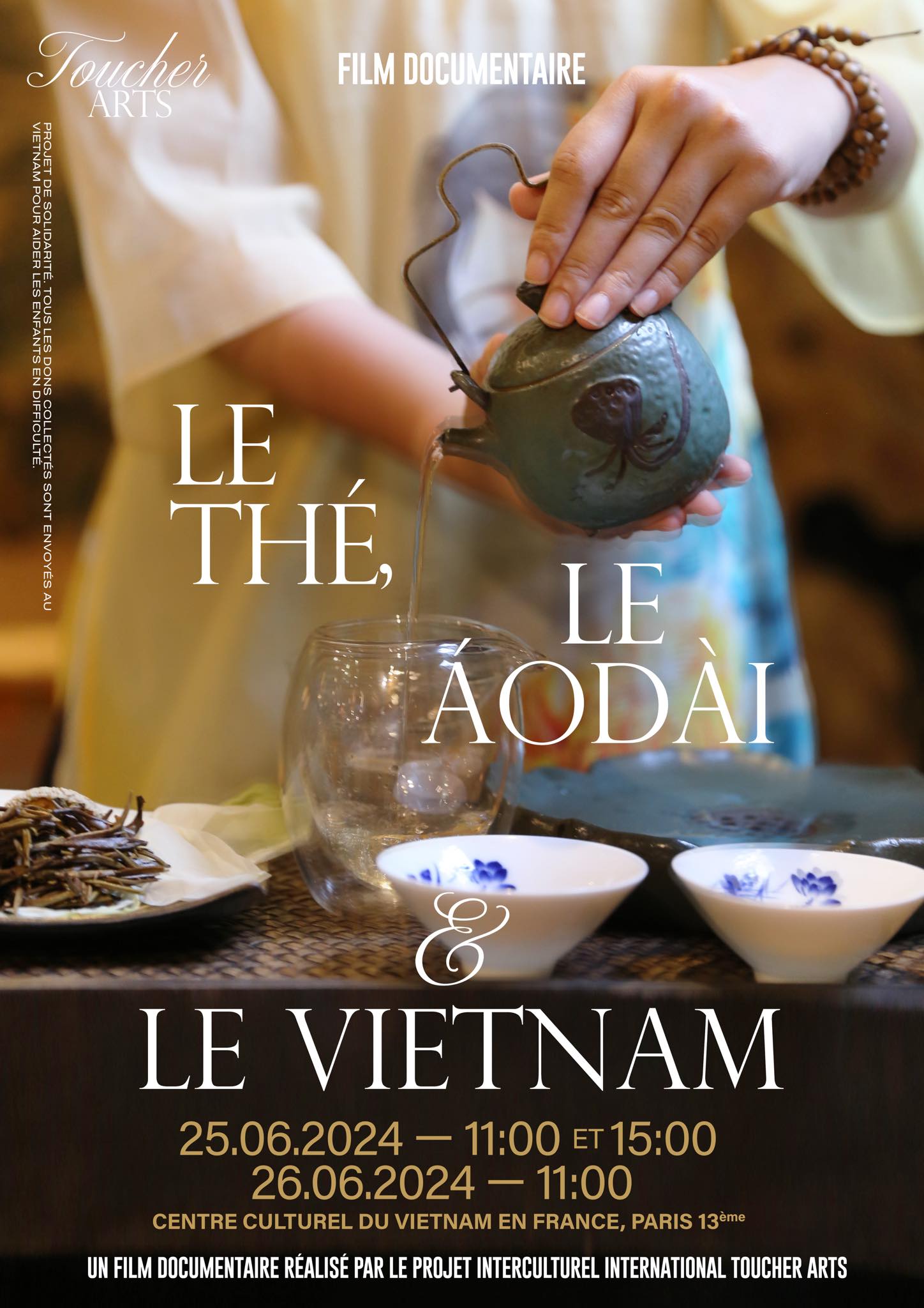 Quand la tradition du thé et d’ao dài du Vietnam mise à l’honneur par les jeunes