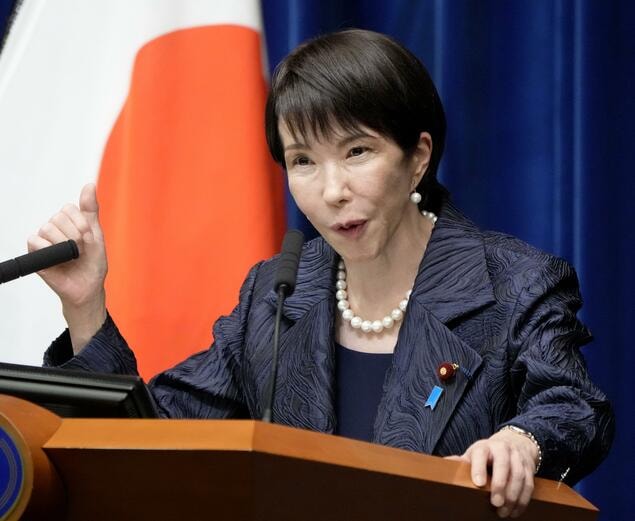Législatives au Japon: le parti de Sanae Takaichi retrouve la majorité