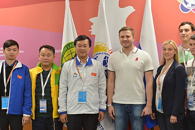 Россия желает изучить опыт Вьетнама в организации добровольческих движений