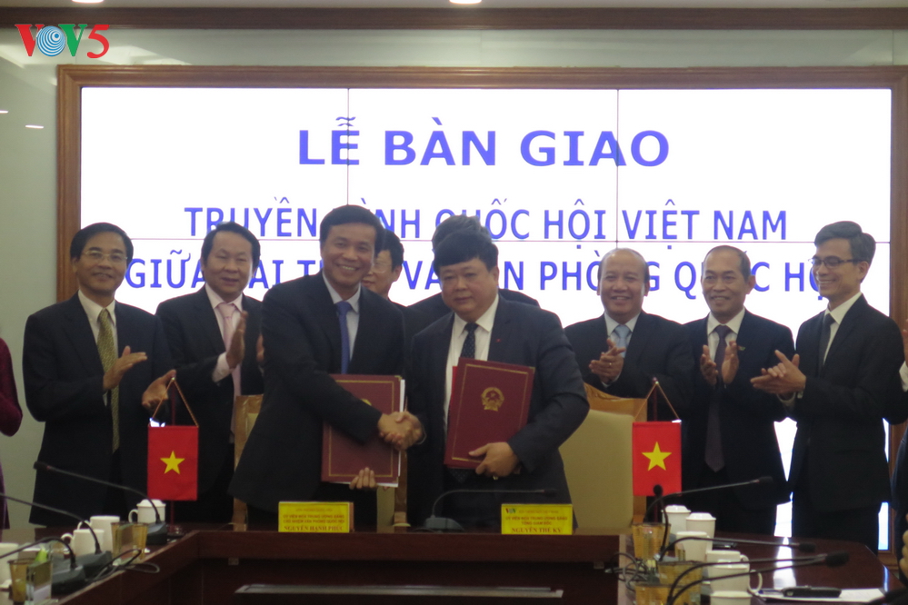 Передан парламентский телеканал «Голос Вьетнама» канцелярии Нацсобрания СРВ