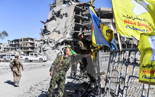 Коалиция во главе с США решила создать в Сирии силы безопасности границы