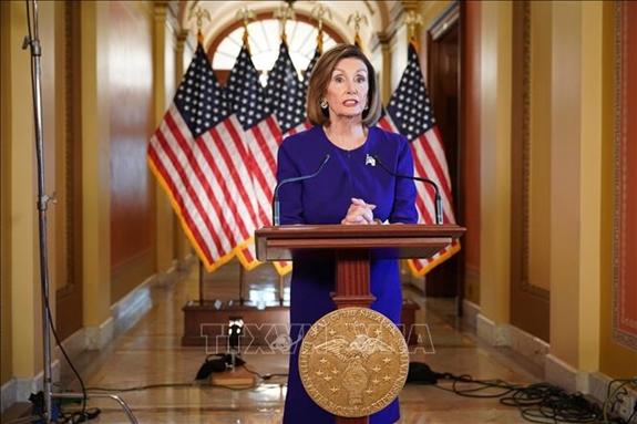 Нижняя палата Конгресса США  начинает процедуру импичмента президента Трампа